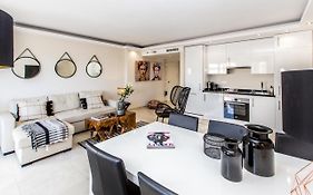 Luxurious 2 Bed Banus Apt With Private Parking - Rdr193